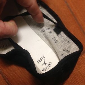 Capezio Shoes - Capezio Debut Ballet Slippers size 8 M Capezio Shoes - Capezio Debut Ballet Slippers size 8 M